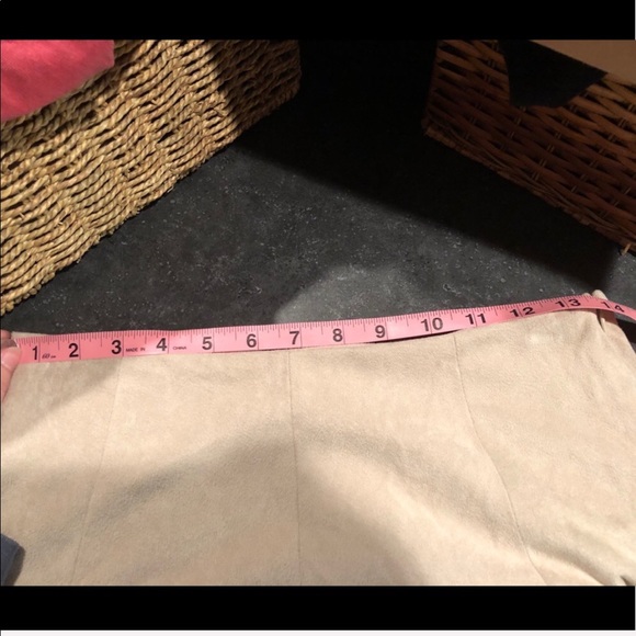 HOST PICK BB Dakota Suede Skirt - Picture 5 of 6